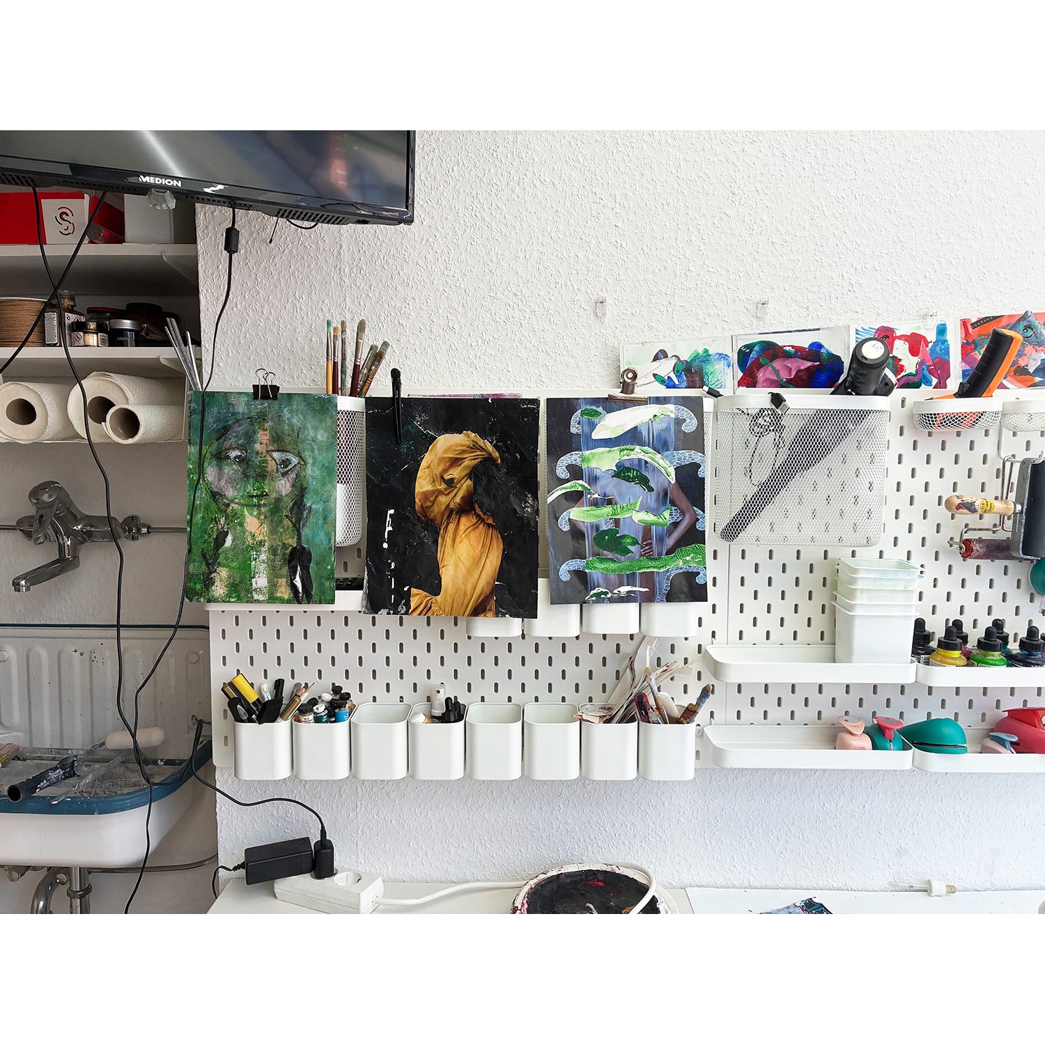 H1502-26-Grophus-in-Beaobachtung-72dpi-1500qu Annette Kunow Atelier H1502-26-Grophus-in-Beaobachtung-72dpi-1500qu Annette Kunow Atelier